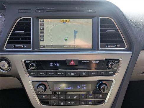 Used 2016 Hyundai Sonata Limited w/ Option Group 05 image 14