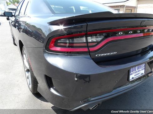 Used 2019 Dodge Charger GT w/ Plus Group RWD image 9