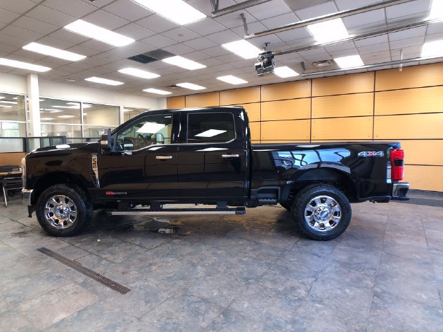 New 2026 Ford F350 Lariat w/ Chrome Package AWD/4WD image 4