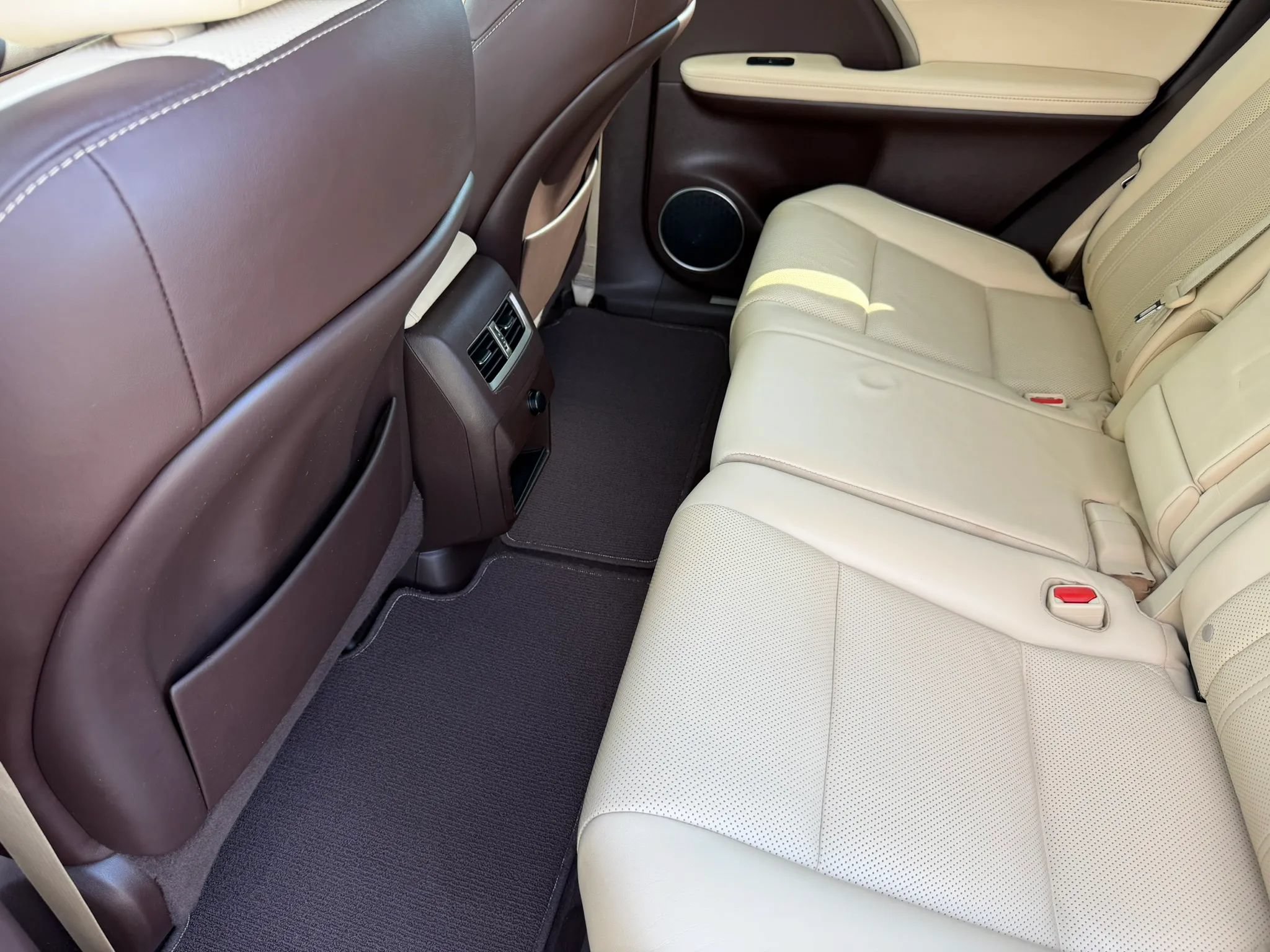 Used 2017 Lexus RX 350 FWD w/ Premium Package image 24