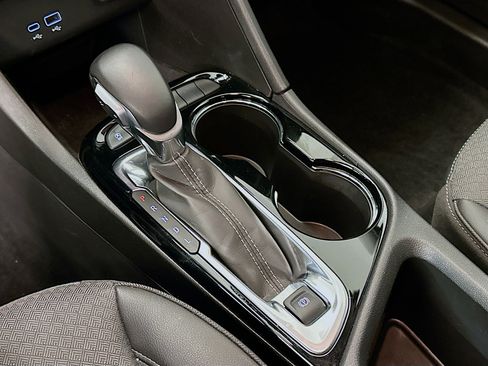 Used 2025 Buick Encore GX Preferred image 25