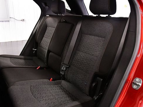 Used 2023 Chevrolet Equinox LT image 28