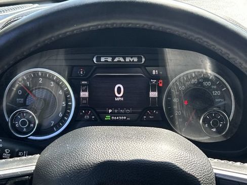Used 2023 RAM 1500 Laramie AWD/4WD image 23