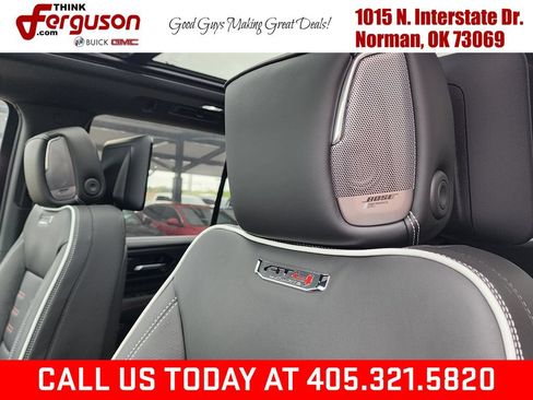 New 2026 GMC Yukon AT4 Ultimate AWD/4WD image 17