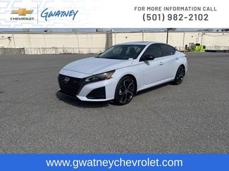 Used 2024 Nissan Altima 2.5 SR w/ SR Premium Package video 1