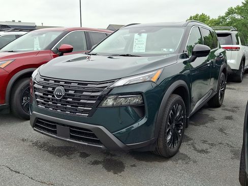 New 2026 Nissan Rogue Dark Armor AWD/4WD image 3