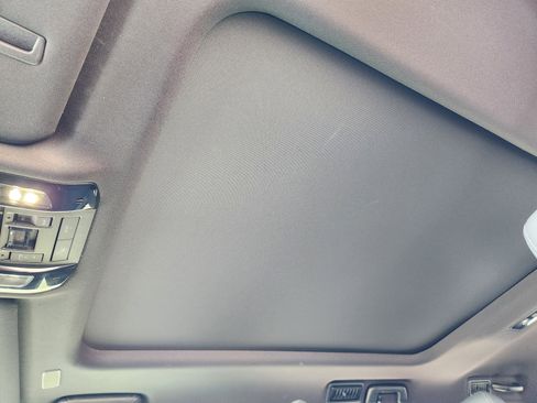 Certified 2025 Lexus GX 550 Luxury Plus Package image 31