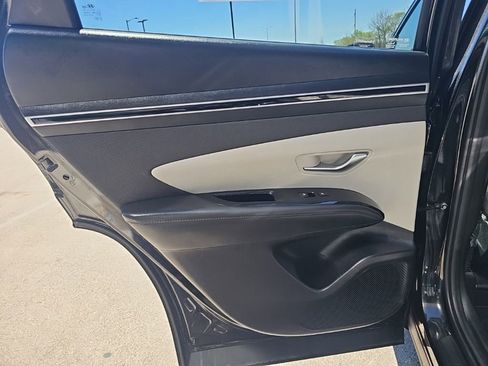 Certified 2023 Hyundai Tucson Limited AWD/4WD image 30