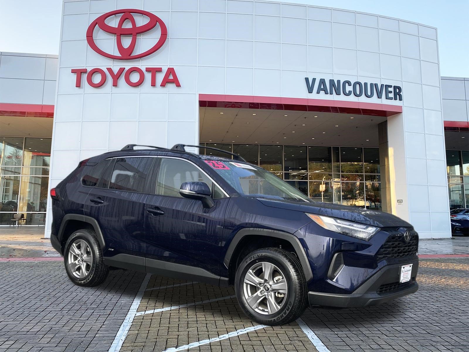 Certified 2025 Toyota RAV4 XLE w/ Convenience Package AWD/4WD 360° Tour