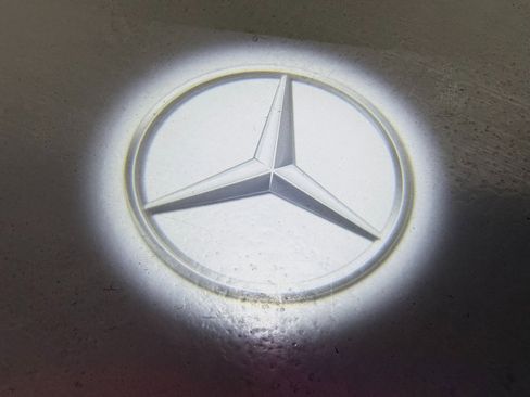 Used 2021 Mercedes-Benz GLA 35 AMG AMG GLA35 image 33