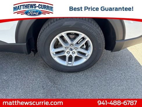 New 2025 Ford Explorer Active w/ Active Comfort Package image 16