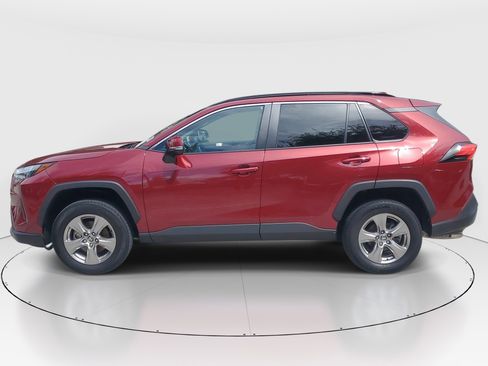 Used 2023 Toyota RAV4 XLE w/ Convenience Package image 6