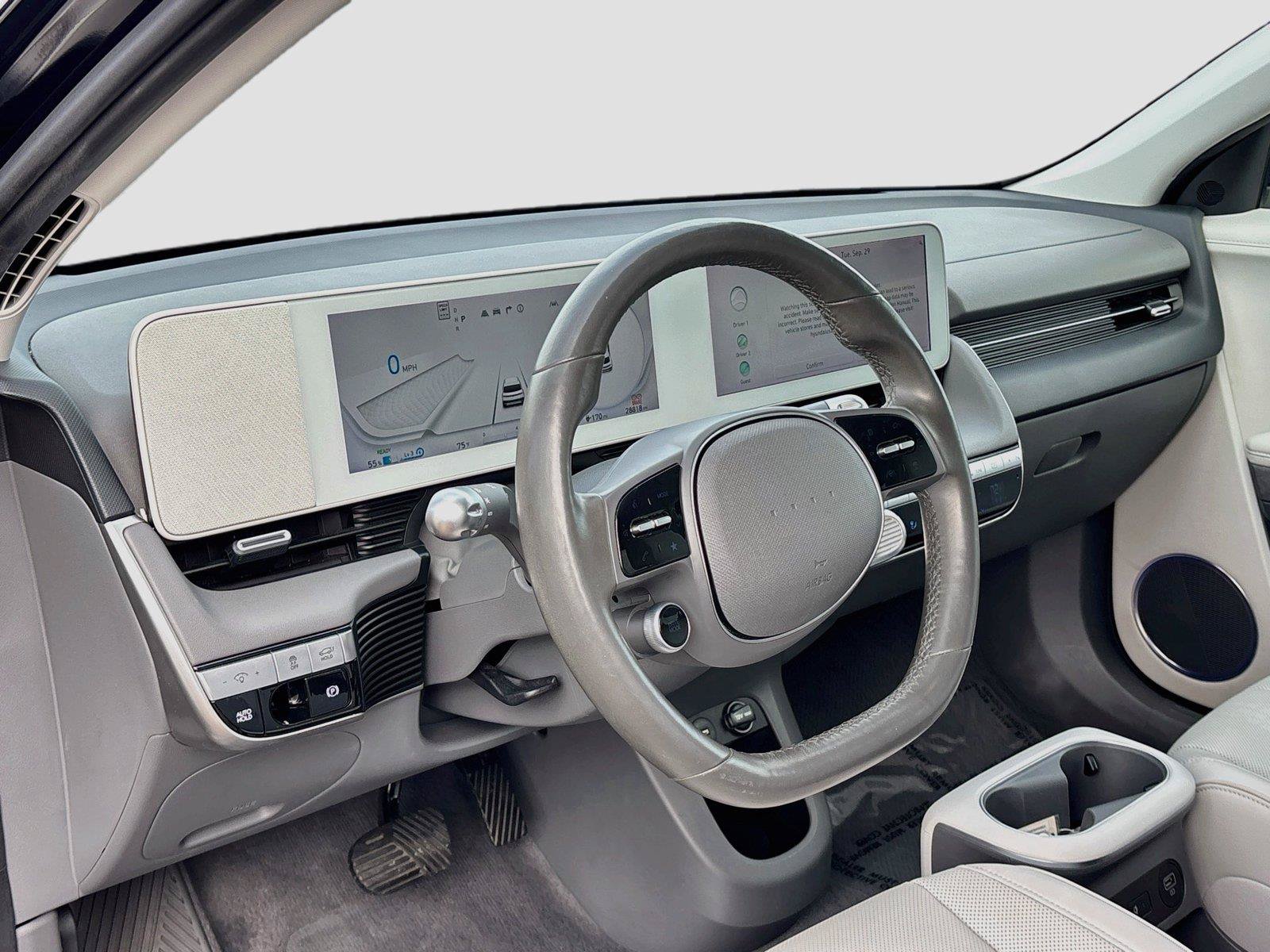 Used 2023 Hyundai Ioniq 5 SEL w/ Cargo Package RWD image 9