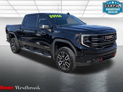 Used 2025 GMC Sierra 1500 AT4 w/ Technology Package AWD/4WD image 1