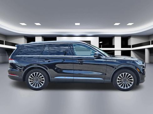 Used 2021 Lincoln Aviator Reserve w/ Equipment Group 201A AWD/4WD image 6