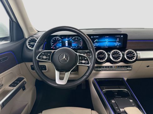 Certified 2022 Mercedes-Benz GLB 250 4MATIC image 27