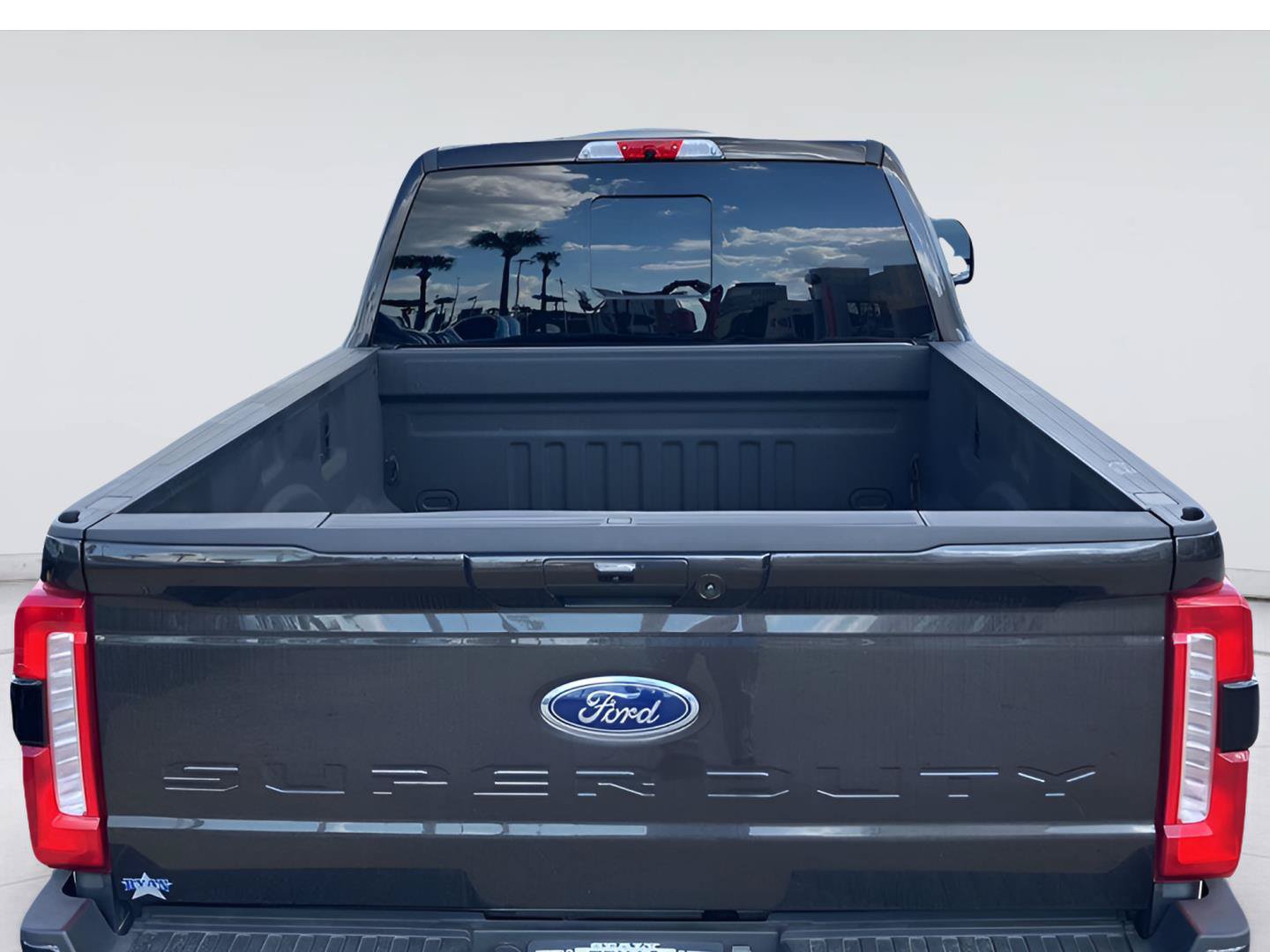 Used 2024 Ford F250 Lariat w/ Lariat Ultimate Package AWD/4WD image 9