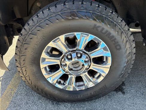 Used 2017 Ford F250 Lariat w/ Chrome Package AWD/4WD image 8
