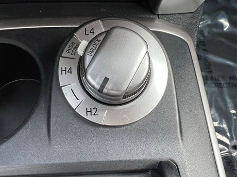 Used 2021 Toyota 4Runner SR5 Premium AWD/4WD image 32