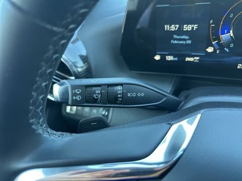 Used 2025 Chevrolet Equinox LT AWD/4WD image 22