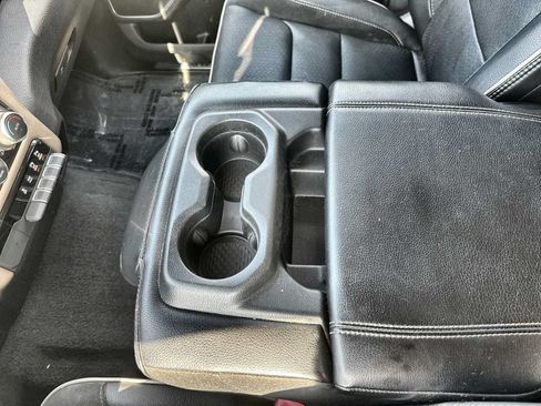 Used 2020 RAM 1500 Laramie AWD/4WD image 23