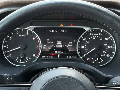 Used 2021 Nissan Rogue SV w/ Premium Package AWD/4WD image 30