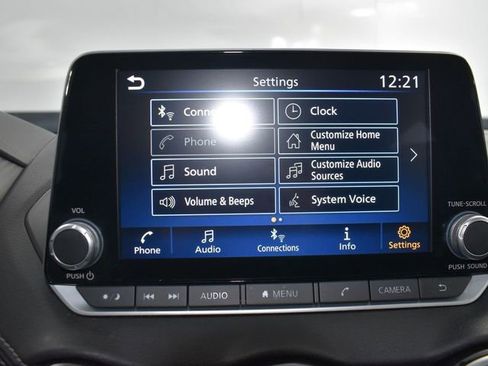 Used 2024 Nissan Sentra SV image 25