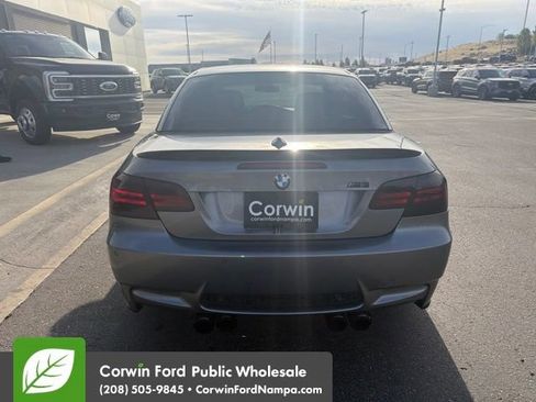 Used 2011 BMW M3 Convertible RWD image 6