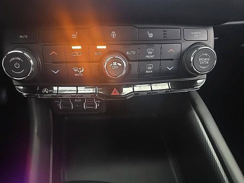 Used 2021 Dodge Durango GT AWD/4WD image 24