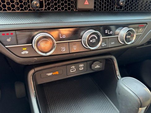 Used 2025 Honda CR-V Sport image 19
