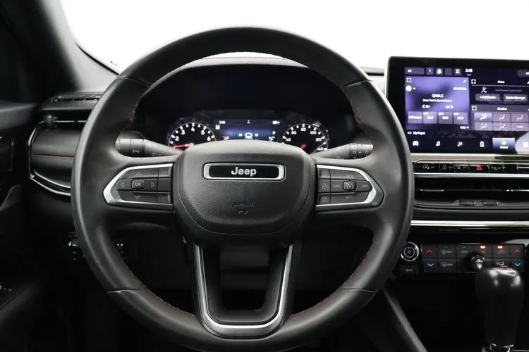 Used 2023 Jeep Compass Trailhawk AWD/4WD image 18