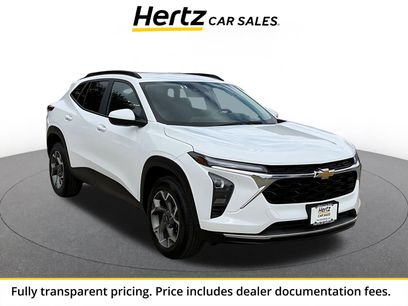 Used 2025 Chevrolet Trax LT