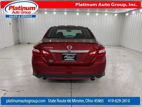 Used 2016 Nissan Altima 2.5 S w/ Power Driver Seat Package image 4