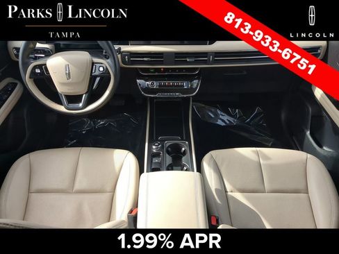 Certified 2025 Lincoln Corsair Reserve FWD image 11