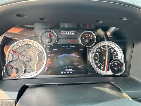 Used 2017 RAM 3500 Laramie w/ Snow Chief Group AWD/4WD image 16