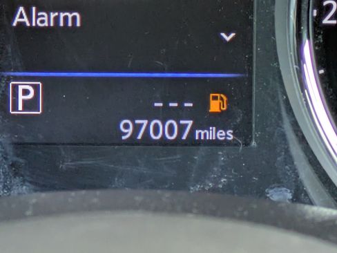 Used 2018 Nissan Rogue SV FWD image 28