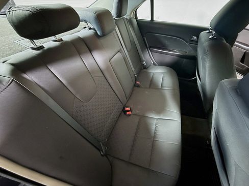 Used 2012 Ford Fusion SE image 23