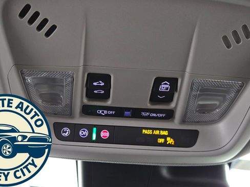 Used 2024 Chevrolet Malibu LT image 20