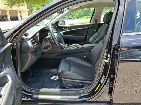 Used 2020 Genesis G70 2.0T image 15