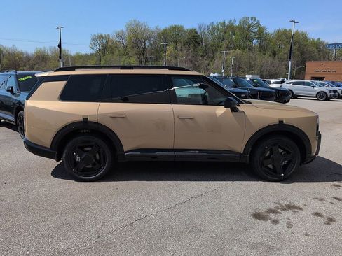 New 2027 Kia Telluride EX X-Line AWD/4WD image 2