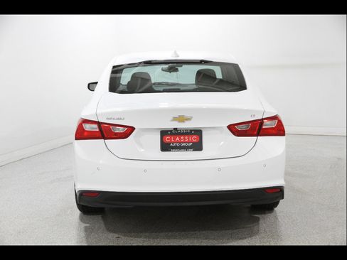 Used 2024 Chevrolet Malibu LT FWD image 20