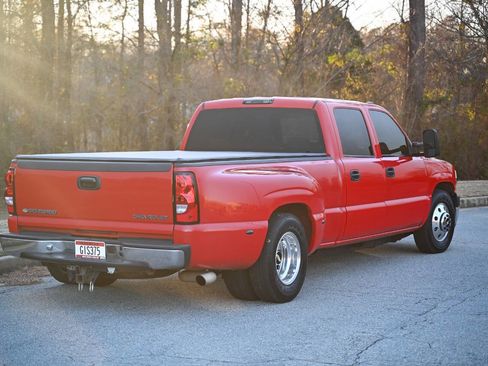 Used 2001 Chevrolet Silverado 3500 LT image 36