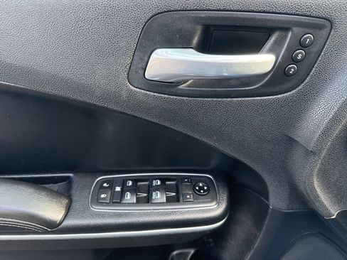 Used 2021 Dodge Charger SXT w/ Leather Interior Group image 12