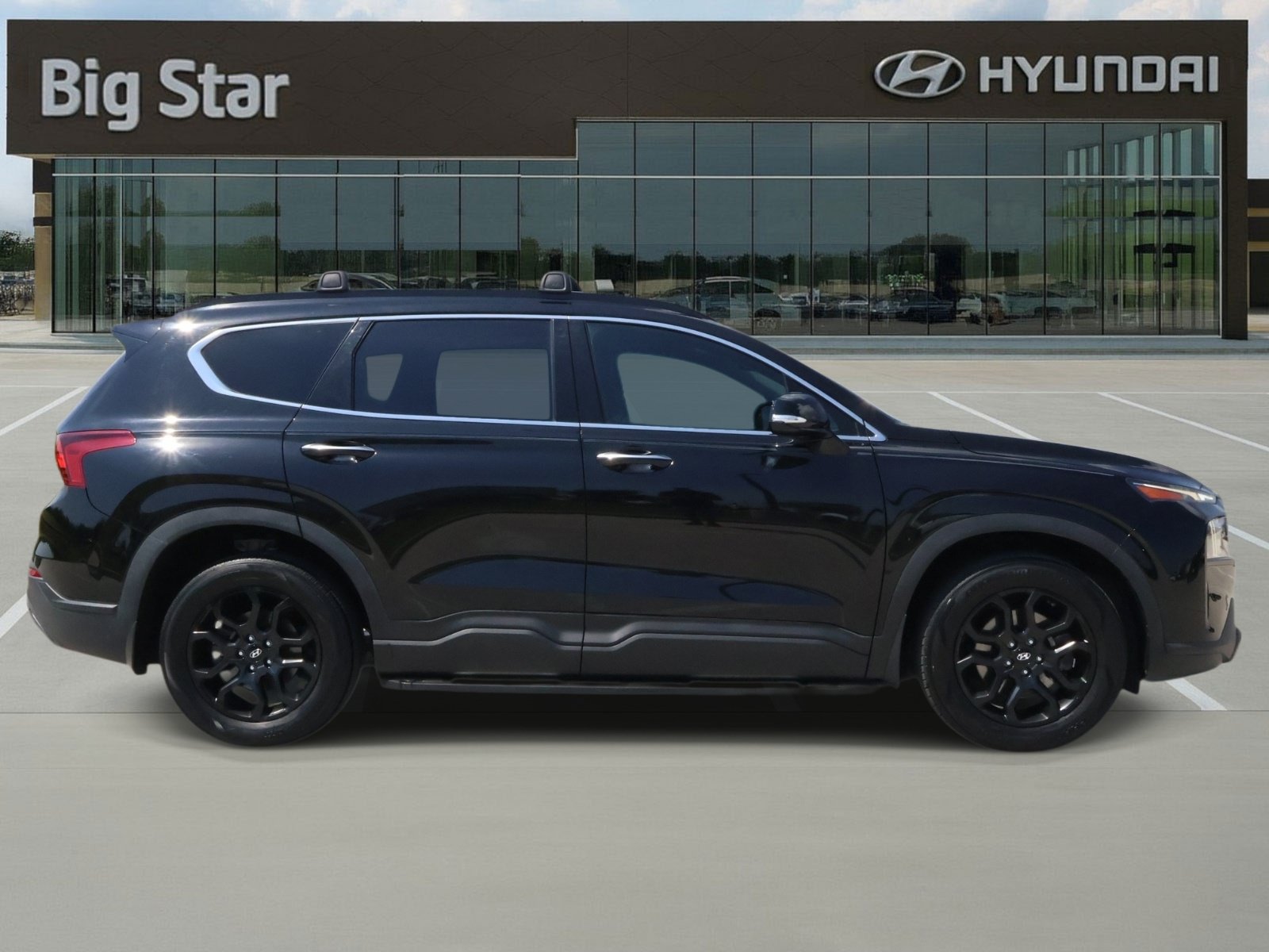 Used 2022 Hyundai Santa Fe XRT FWD image 5