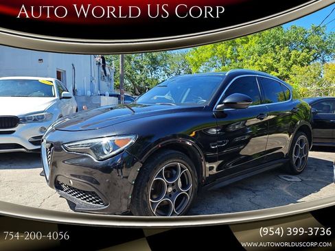 Used 2019 Alfa Romeo Stelvio AWD image 1