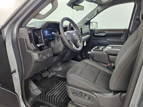 Used 2026 Chevrolet Silverado 1500 LT AWD/4WD image 16