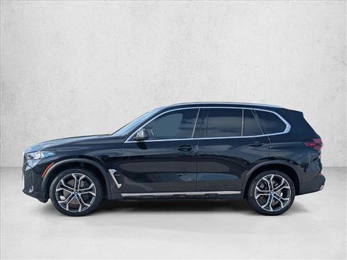 Used 2024 BMW X5 xDrive50e w/ Executive Package image 8