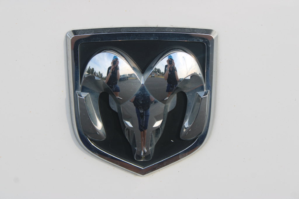 Used 2023 RAM 1500 Classic SLT w/ Trailer & Traction Group RWD image 14