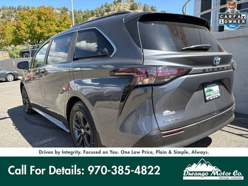 Certified 2025 Toyota Sienna XLE AWD/4WD image 5