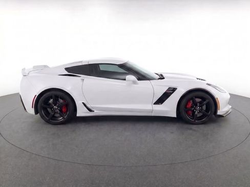 Used 2015 Chevrolet Corvette Stingray Coupe w/ 2LT Preferred Equipment Group RWD image 8